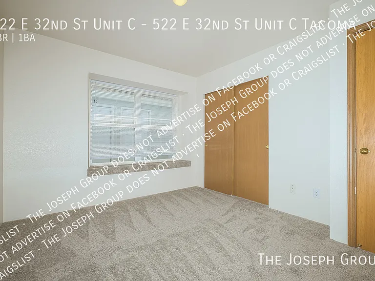 522 E 32nd St #C — Photo 11