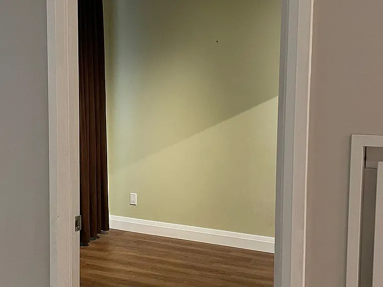 111 Elizabeth St #108 — Photo 4