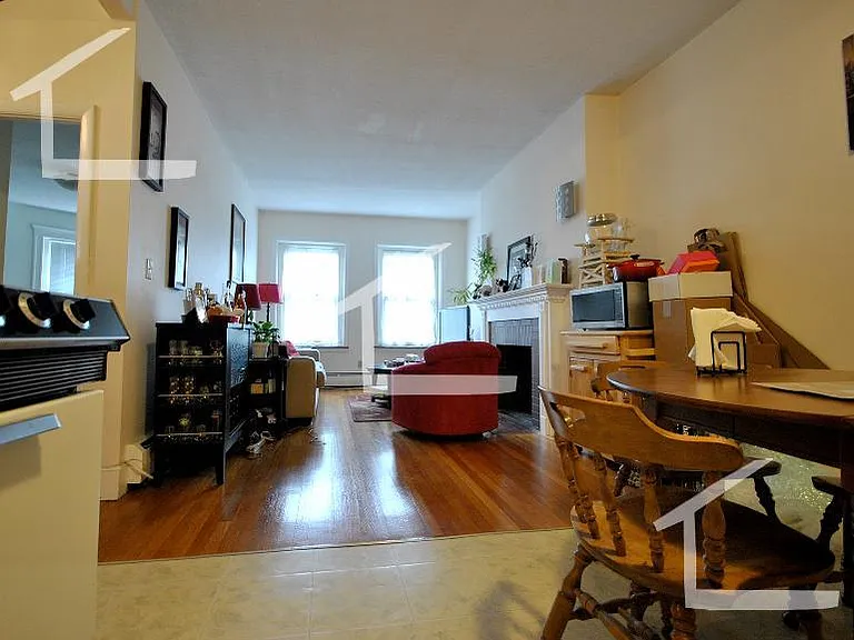 170 Winthrop Rd #5 — Photo 11