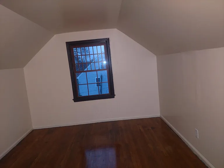Finished attic - 3rd bedroom