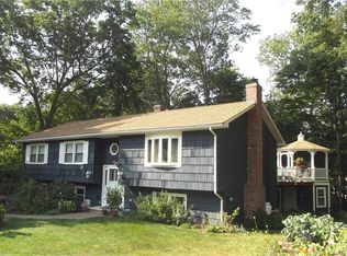 236 Eastgate Dr, Cheshire, CT 06410