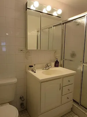 Rented by Buchbinder & Warren | media 23