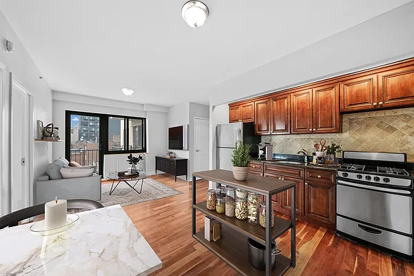 Rented by Vector New York, LLC | media 20