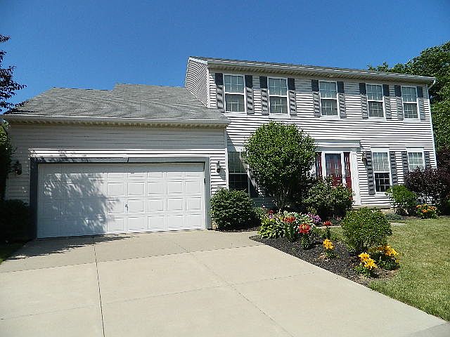 1st image of 7775 Bradford Park Ln