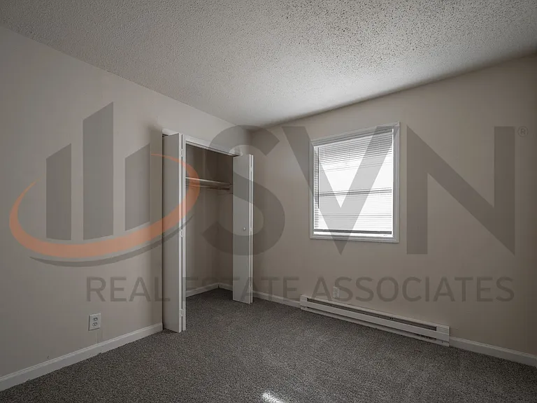 910 Fiske St — Photo 6