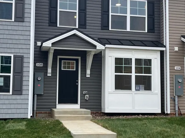 108 Olga Dr, Martinsburg, WV 25403