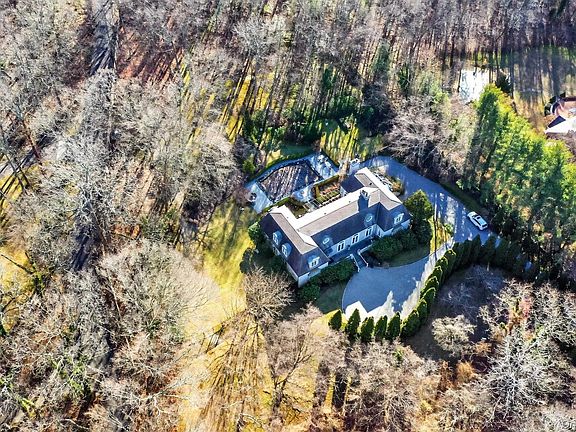 2nd image of 38 Tiffany Road