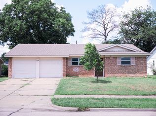 3829 Finley Rd, Irving, TX 75062