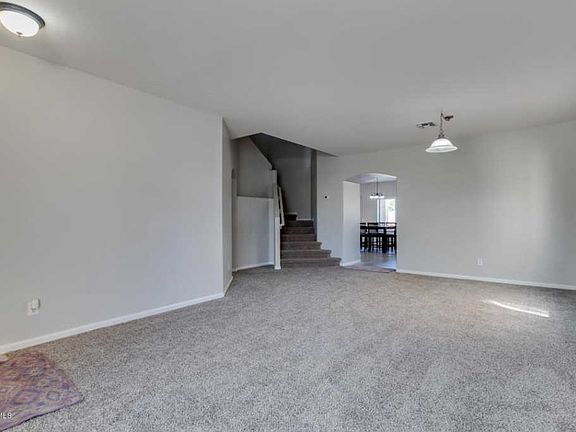 5th image of 43942 W Maricopa Ave