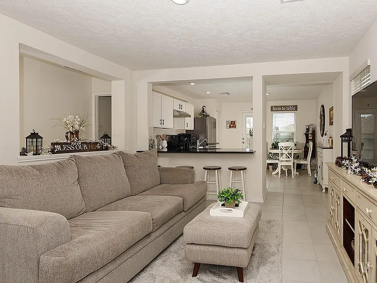 41694 Sorrel Spring Ln — Photo 3