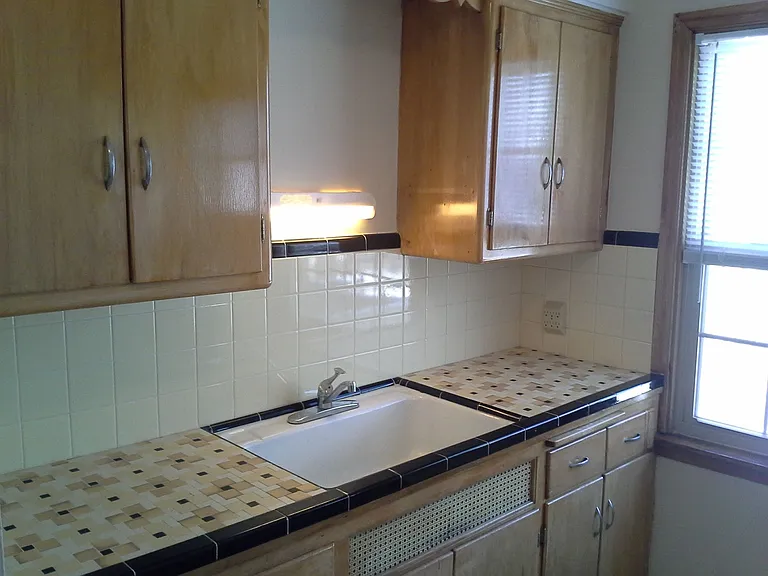 7608 Eagle St — Photo 13