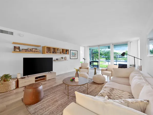 4280 Oaks Terrace #104, Pompano Beach, FL 33069