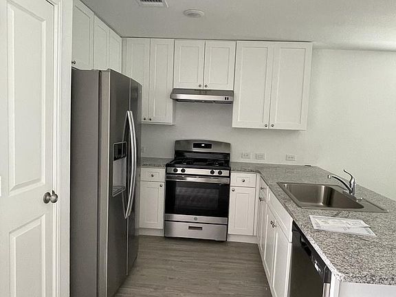 3rd image of 9510 Strand Ct