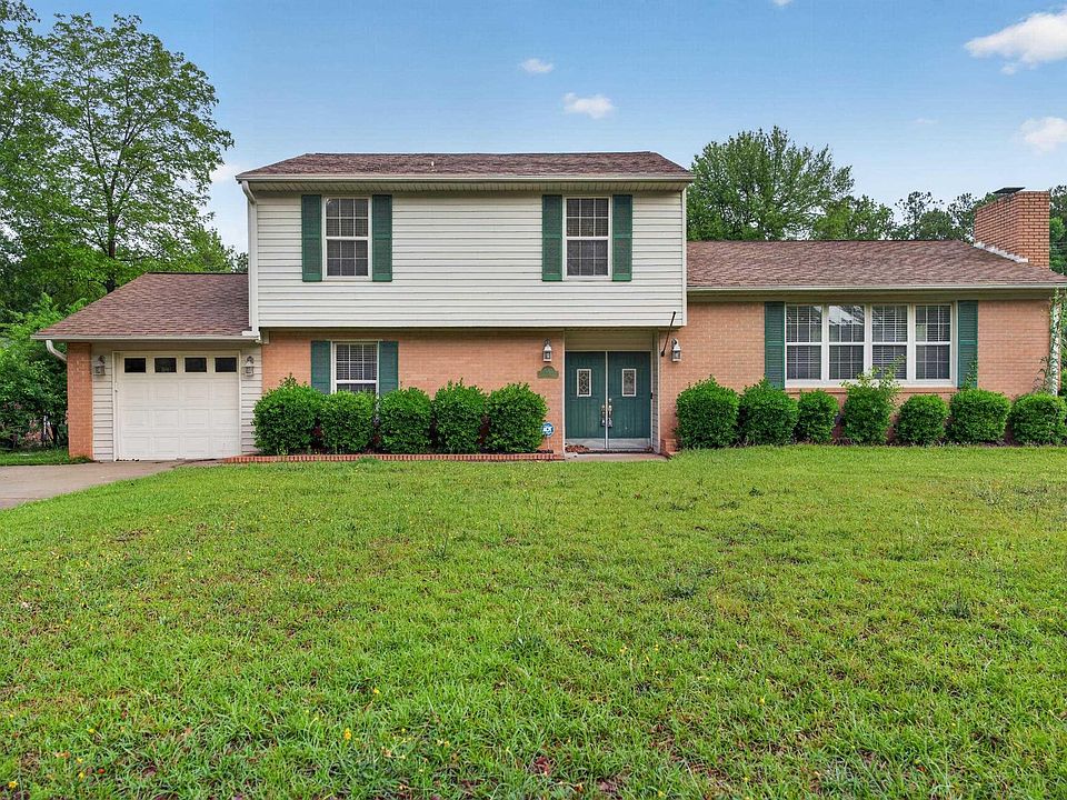 1st image of 1001 Gardendale Dr