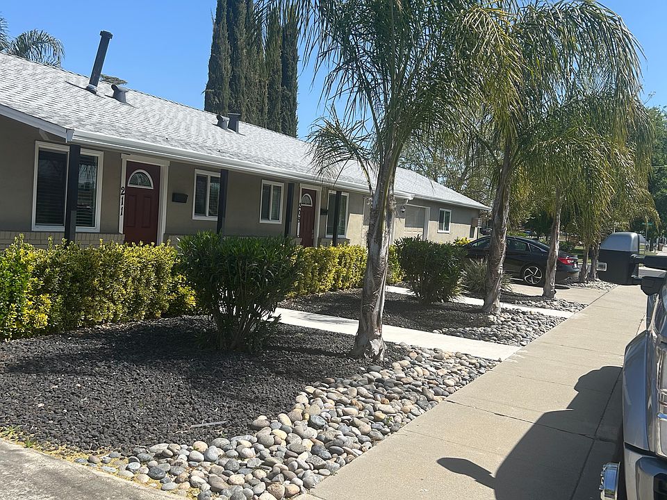 1st image of 209 W Wetmore St #211