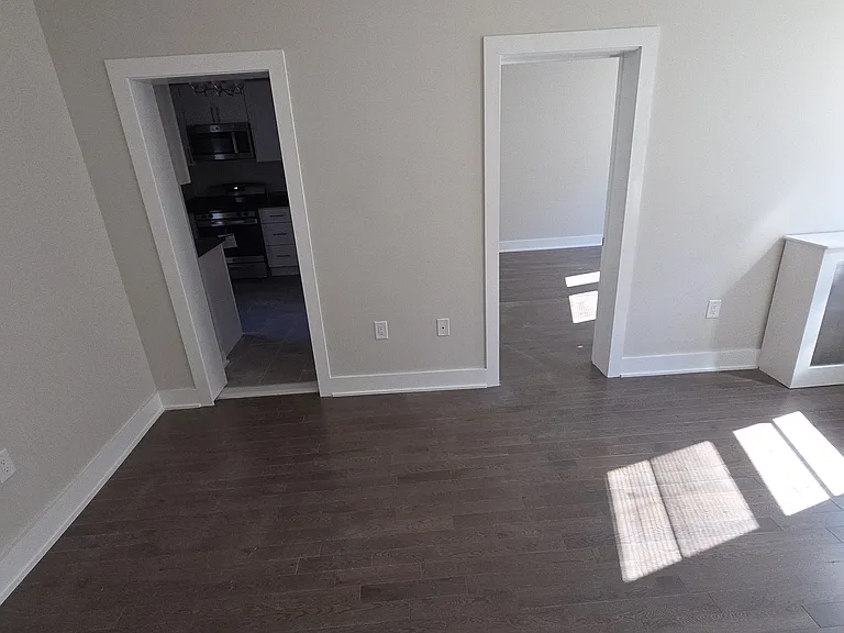 713 Bergen Ave #C3 — Photo 4