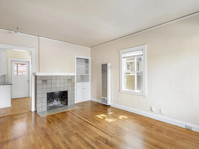 731 Central Ave — Photo 3