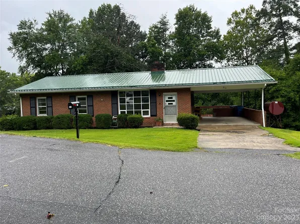 810 Skie Cir SE, Valdese, NC 28690