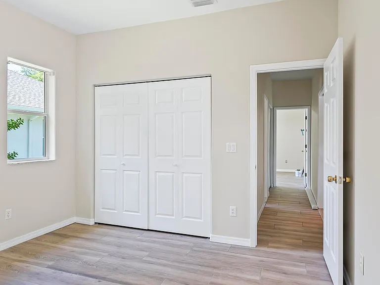 24 Lakecliff Dr — Photo 9