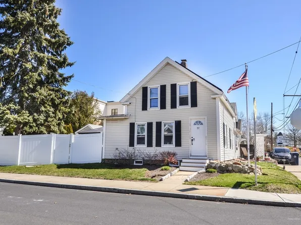 22 Neil St, Marlborough, MA 01752