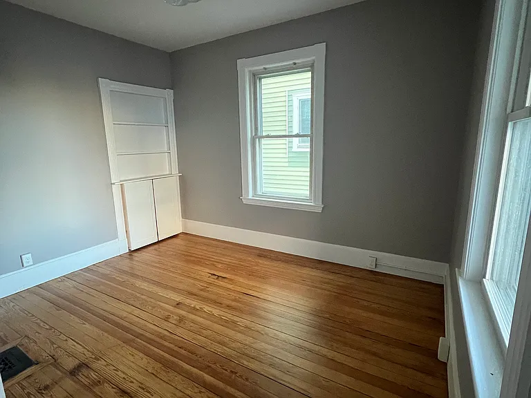 53 Farragut Rd #3 — Photo 5