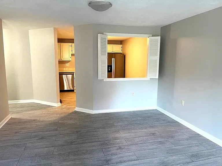 8 Ledgewood Way #10 — Photo 8