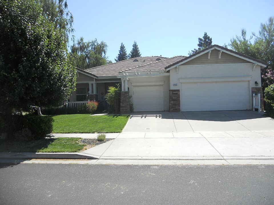 1st image of 2969 Shasta Way