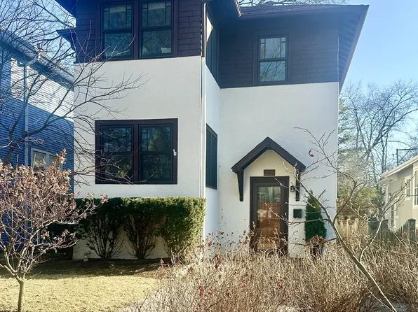 2226 Noyes St, Evanston, IL 60201
