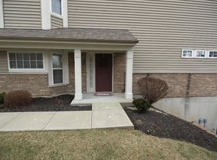 7822 Bridgepoint Dr, Cincinnati, OH 45248