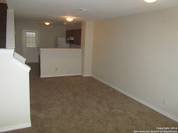 211 Autumn Pass, San Antonio, TX 78245