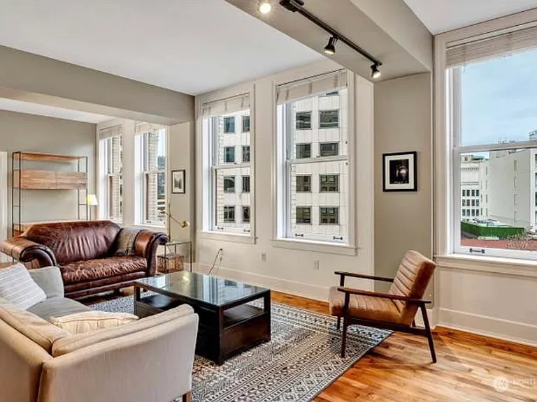 1500 4th Ave #702 — Photo 9