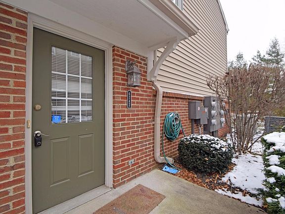 2nd image of 6742 Birdsong Way