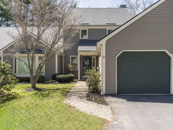 23 Foreside Common #23, Falmouth, ME 04105