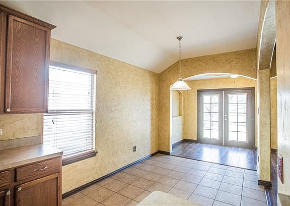 4th image of 2741 Red Wolf Dr