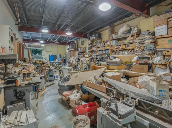 65-17 68th Avenue image 9 of 10