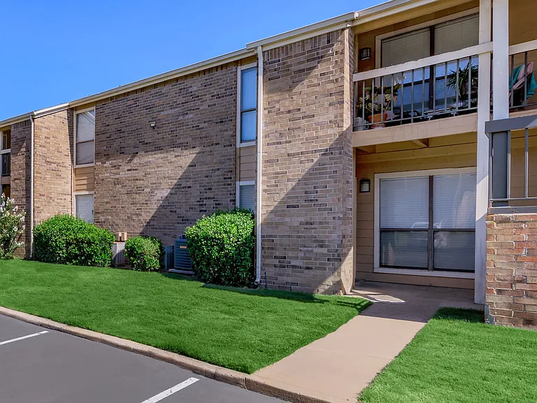 Somerset Park At Union Apartments — Photo 39