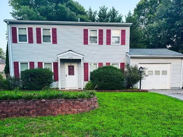 14353 Southgate Ct, Woodbridge, VA 22193