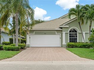 580 NW Red Pine Way, Jensen Beach, FL 34957