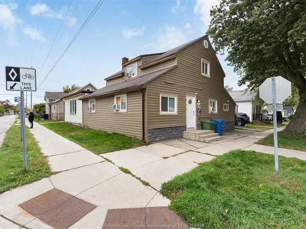 23 Askew St, Leamington, ON N8H 1X4