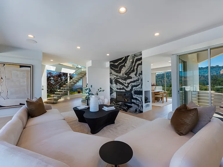 375 Kortum Canyon Rd — Photo 5