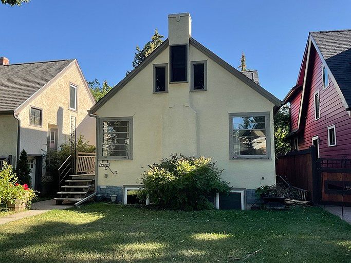 1st image of 10921 85th Ave NW