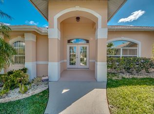 1735 SE 10th Ave, Cape Coral, FL 33990