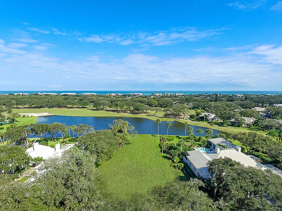 1st image of 410 Sabal Palm Ln