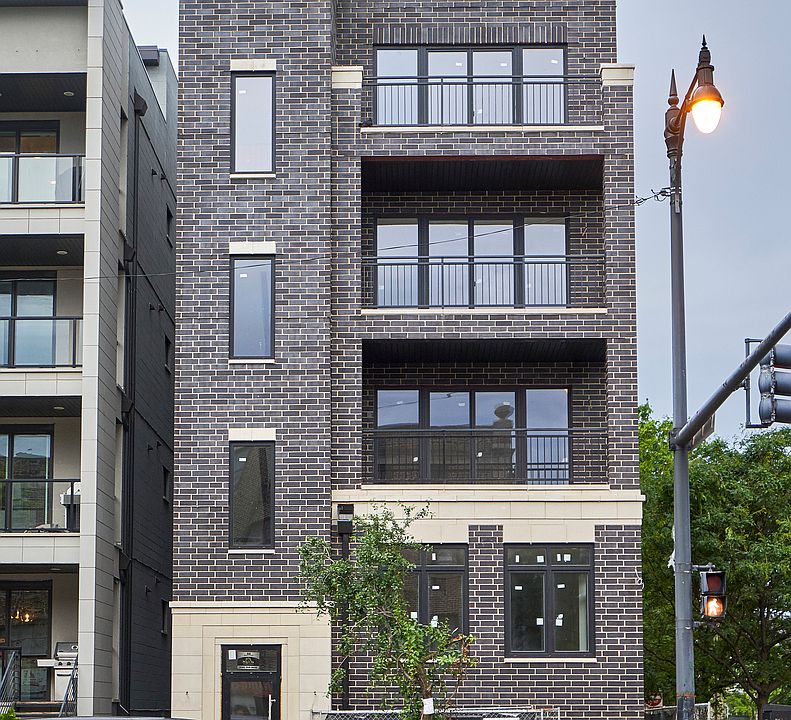 1st image of 5652 N Ashland Ave