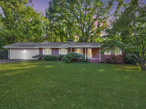 6209 Arrington Rd, Raleigh, NC 27607