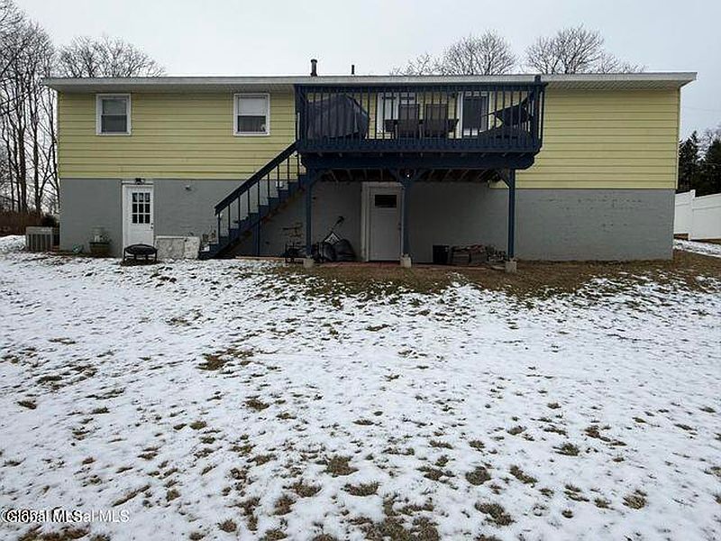 3rd image of 58 Fiddlers Lane