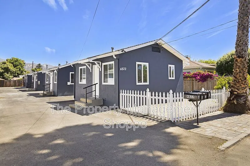 1 bed, 1.0 bath, $2,650 — Photo 2