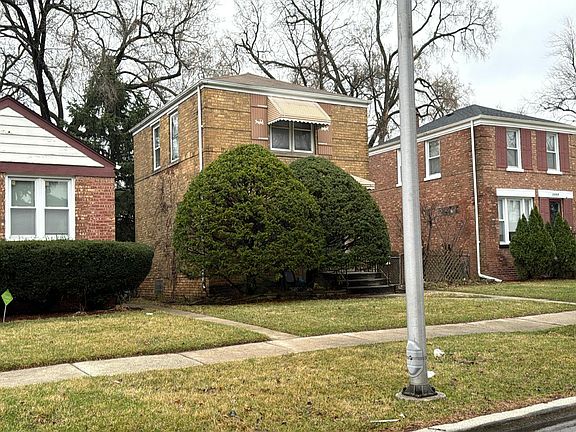 3rd image of 1105 Marshall Ave