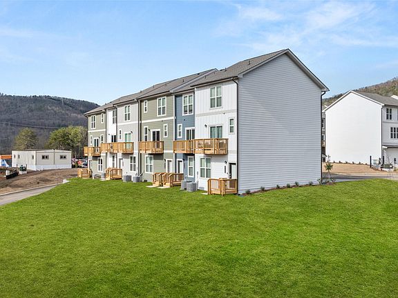 4th image of 4195 Tillie Cir