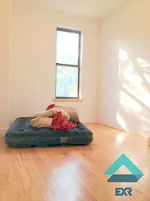 Rented by EXR | media 59